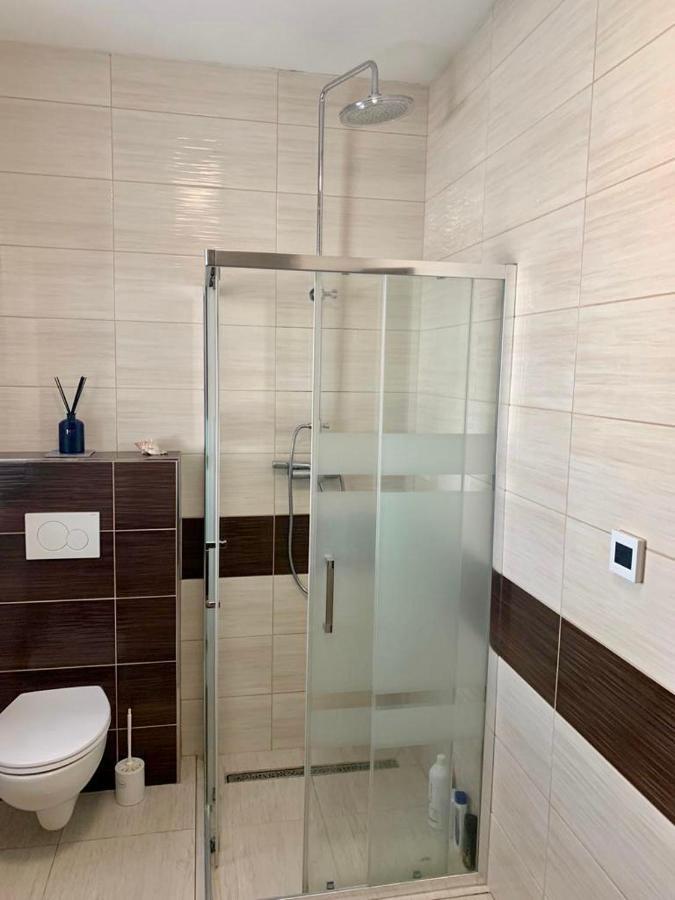 Appartement Modern 2 Bed House Near Bratislava With Parking à Rovinka Extérieur photo